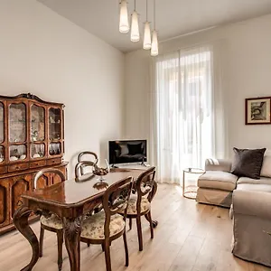 3 Bedrooms Vatican Center Appartamento Roma